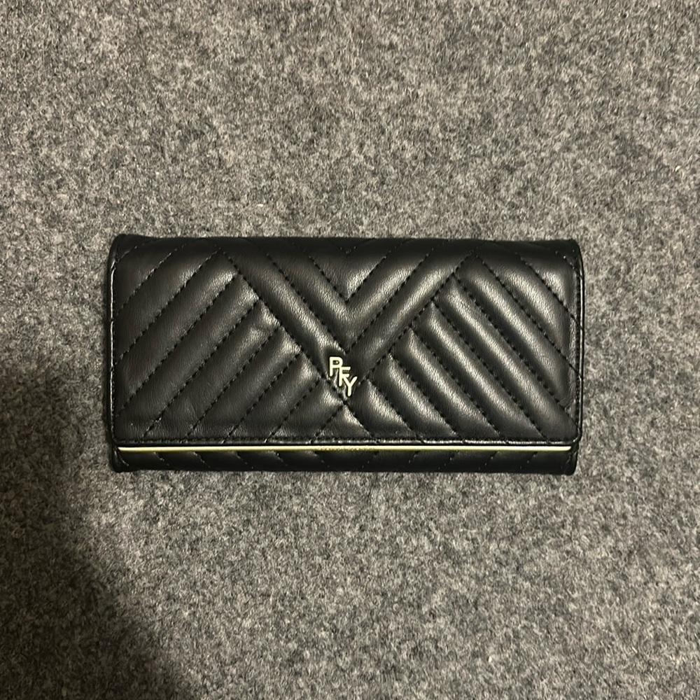 Black Wallet